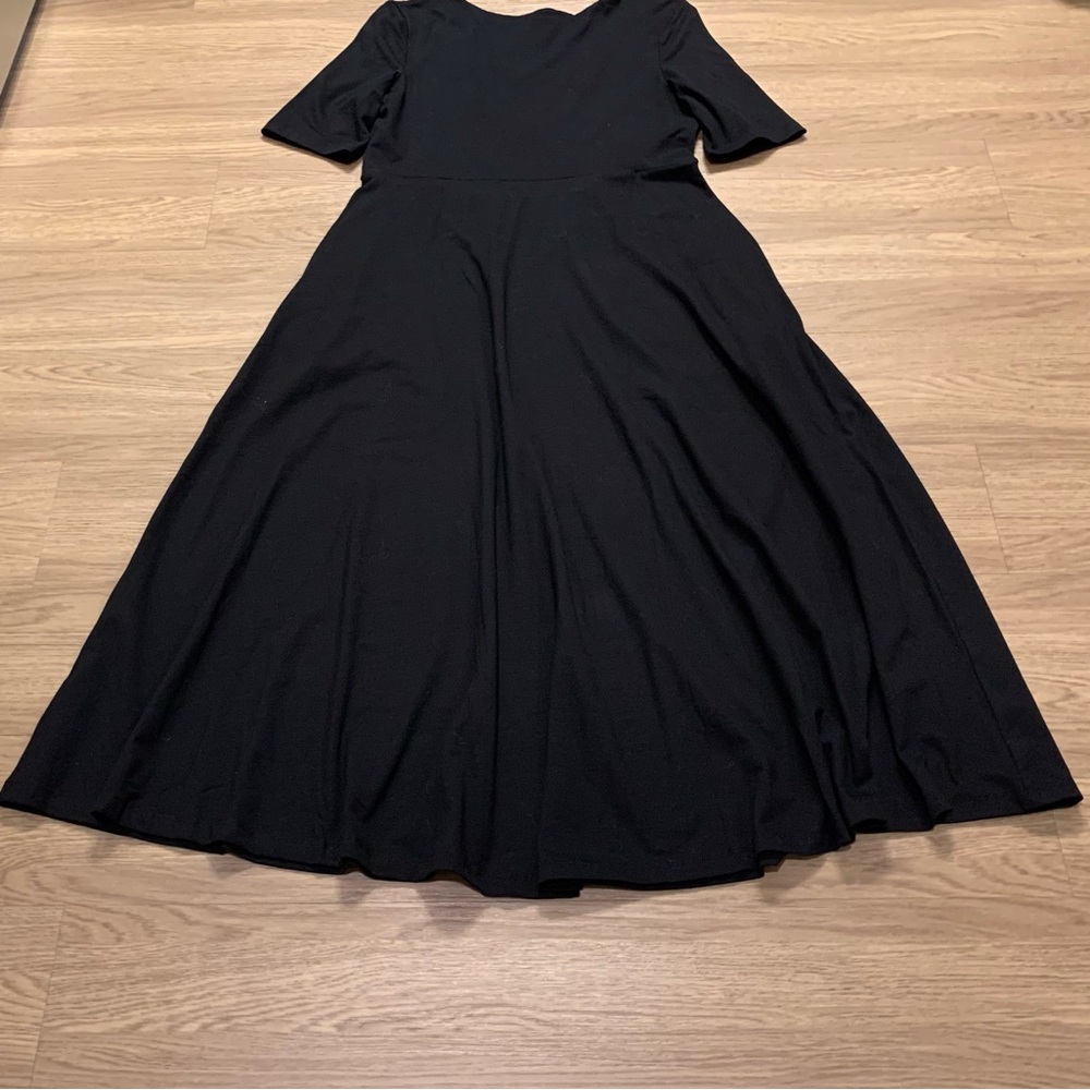 NEW Pact Organic Cotton Scoop Neck Stretch Fit and Flare Midi Dress Black Size L - Picture 10 of 11